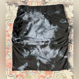 Sundry for Evereve Soleil Tie Dyed Ruched Side Skirt Black Grey - Size 2